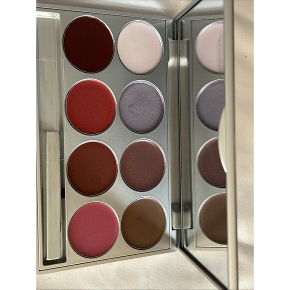 Models prefer eight lip shines of dazzling dimensions palette Kunzite zoisite #2 - Picture 8 of 13